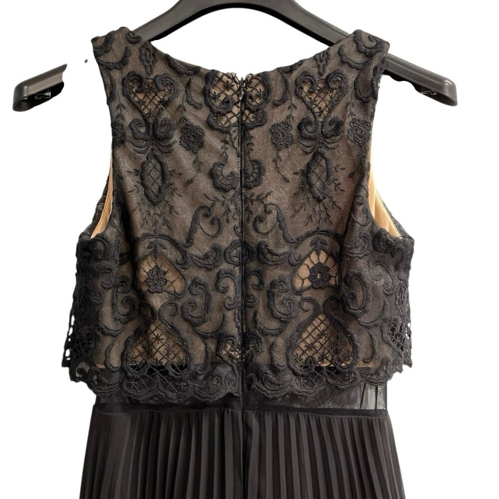 Vintage Betsy Adam Dress Size‎ 6 Black Lace Overlay Accordion Pleated Maxi Gown - Picture 3 of 13